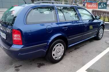 Универсал Skoda Octavia 2010 в 