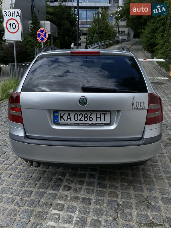 Универсал Skoda Octavia 2008 в Василькове