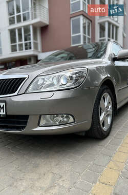 Универсал Skoda Octavia 2010 в Львове