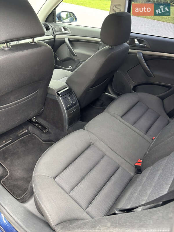 Универсал Skoda Octavia 2008 в Нововолынске