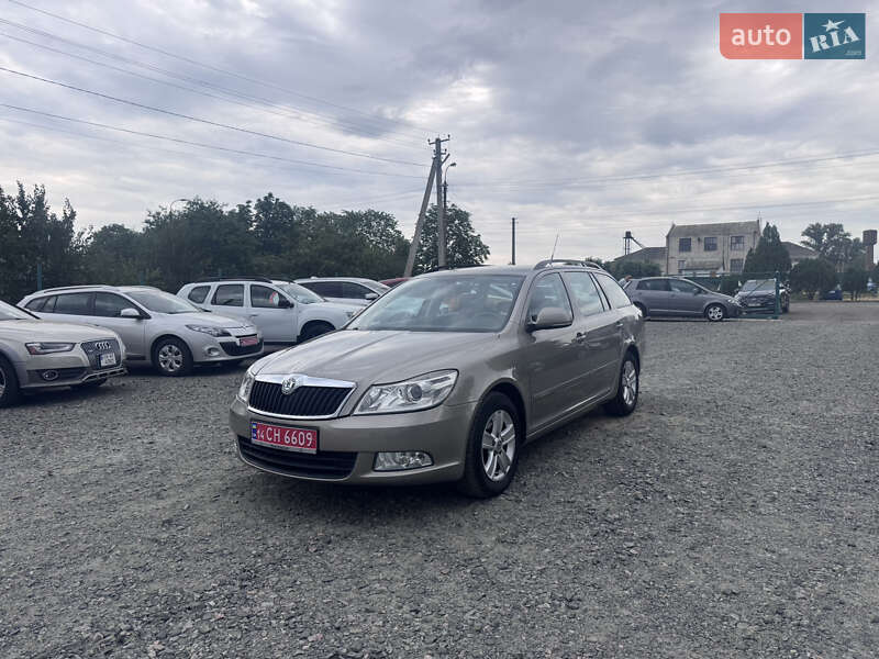 Универсал Skoda Octavia 2010 в Звенигородке