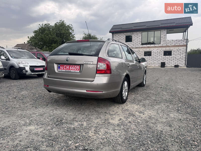Универсал Skoda Octavia 2010 в Звенигородке