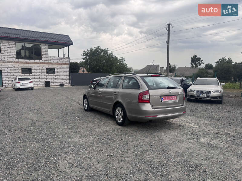 Универсал Skoda Octavia 2010 в Звенигородке