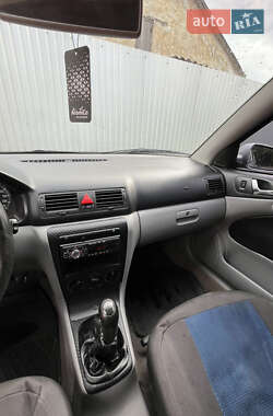 Лифтбек Skoda Octavia 1999 в 