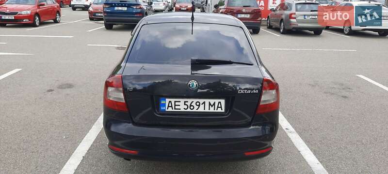 Лифтбек Skoda Octavia 2011 в Львове