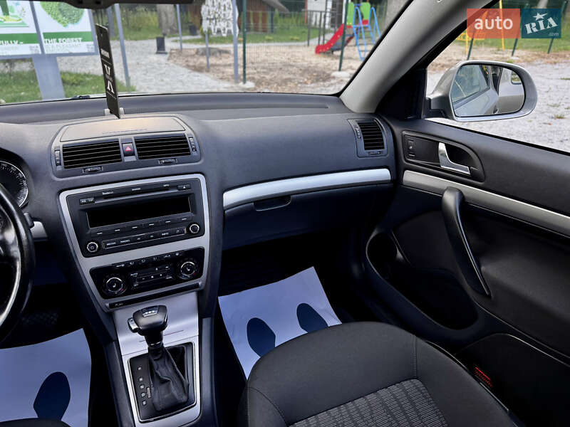 Лифтбек Skoda Octavia 2010 в Виннице