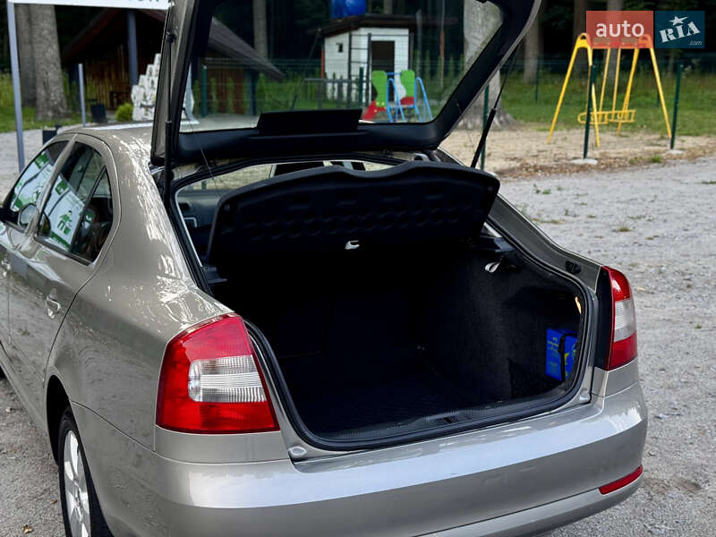 Лифтбек Skoda Octavia 2010 в Виннице