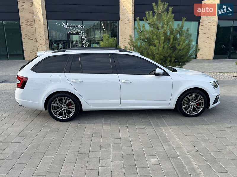 Универсал Skoda Octavia 2017 в Хмельницком