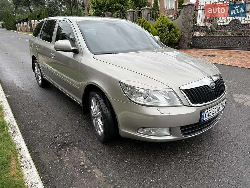 Универсал Skoda Octavia 2011 в 