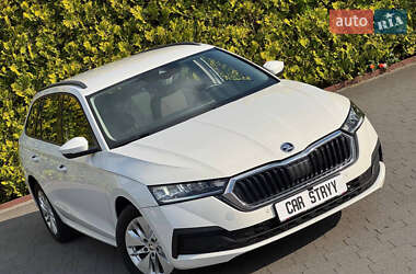 Универсал Skoda Octavia 2021 в 