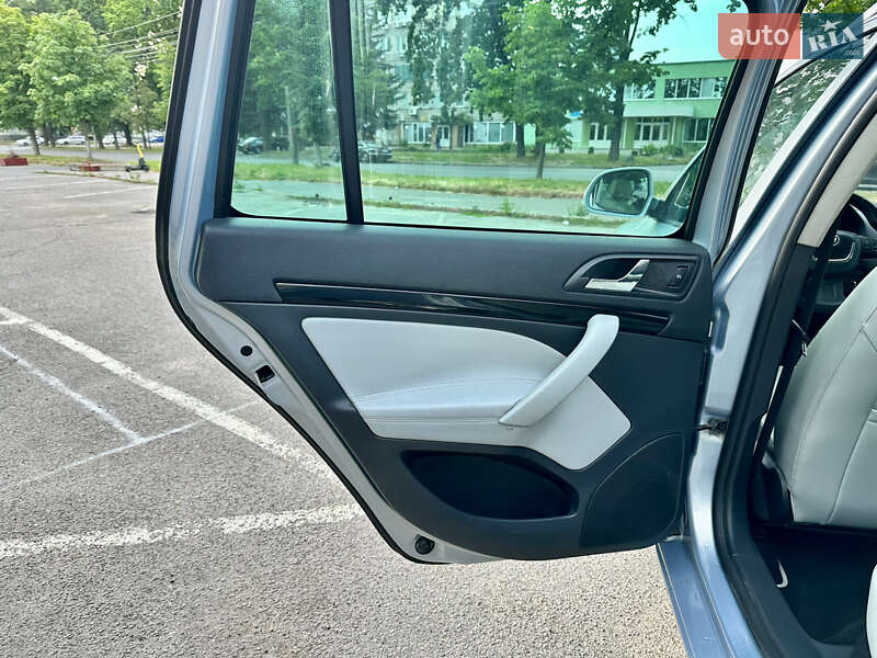 Универсал Skoda Octavia 2009 в Виннице