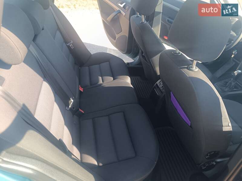 Универсал Skoda Octavia 2006 в Бобровице