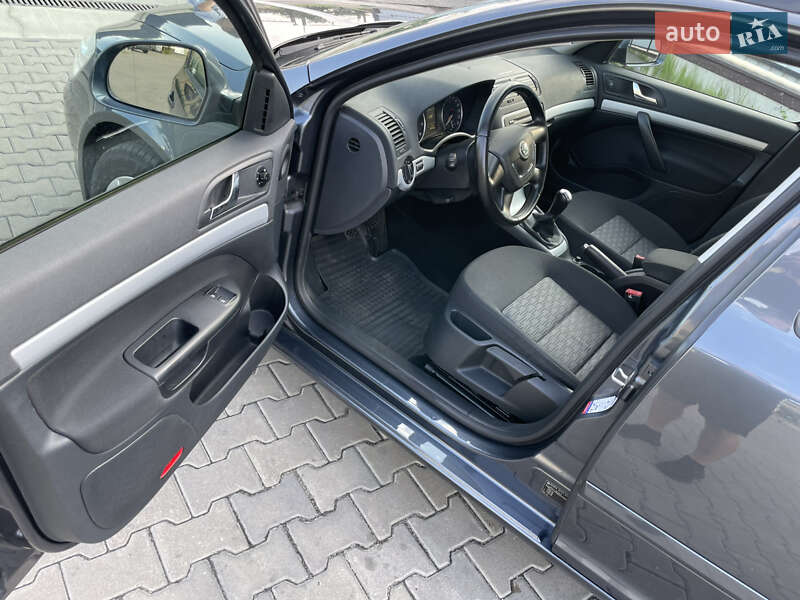 Универсал Skoda Octavia 2010 в Рожище