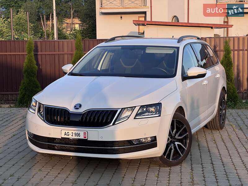 Универсал Skoda Octavia 2017 в Стрые