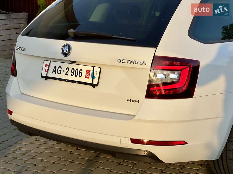 Универсал Skoda Octavia 2017 в Стрые