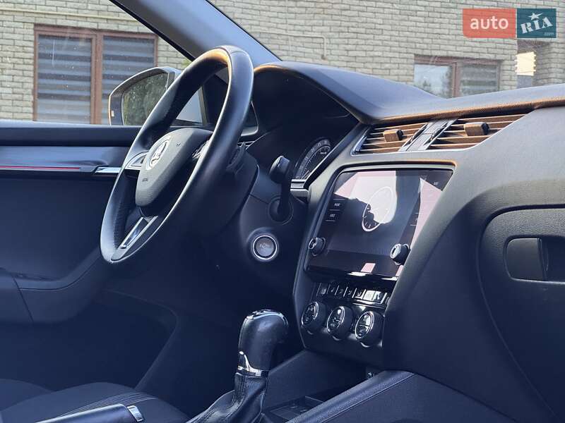 Универсал Skoda Octavia 2017 в Стрые