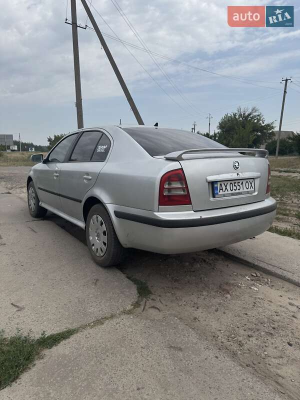 Лифтбек Skoda Octavia 2006 в Изюме