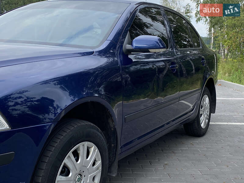 Ліфтбек Skoda Octavia 2008 в Ірпені