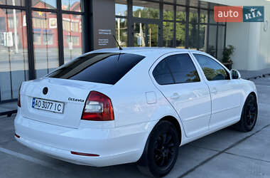 Лифтбек Skoda Octavia 2011 в 