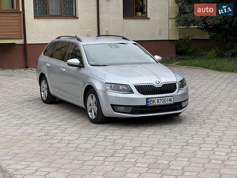 Универсал Skoda Octavia 2016 в Ровно