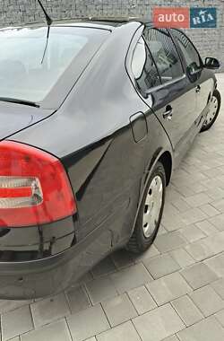 Лифтбек Skoda Octavia 2008 в 