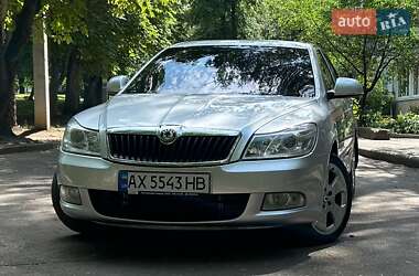 Лифтбек Skoda Octavia 2012 в 