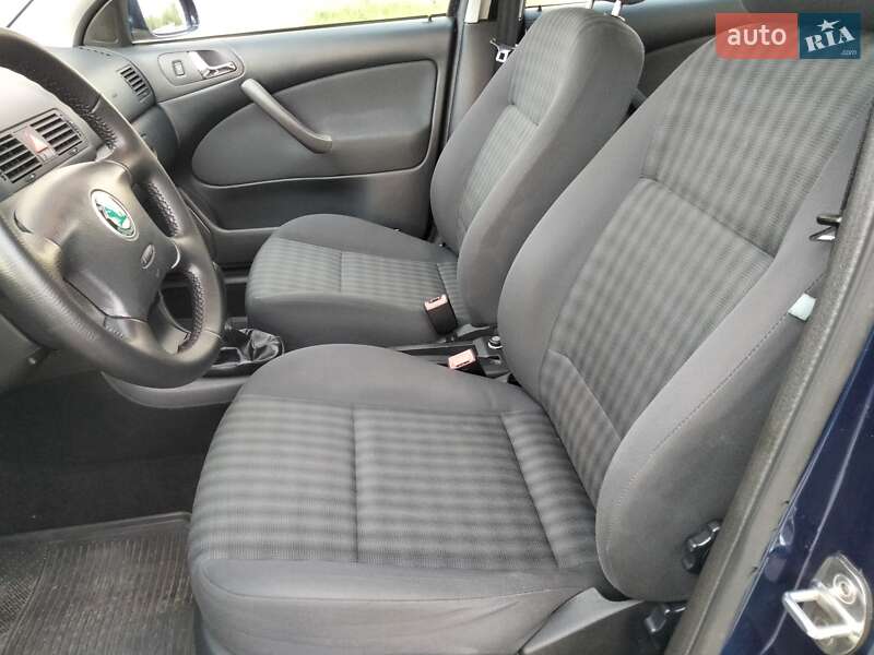 Лифтбек Skoda Octavia 2008 в Полтаве