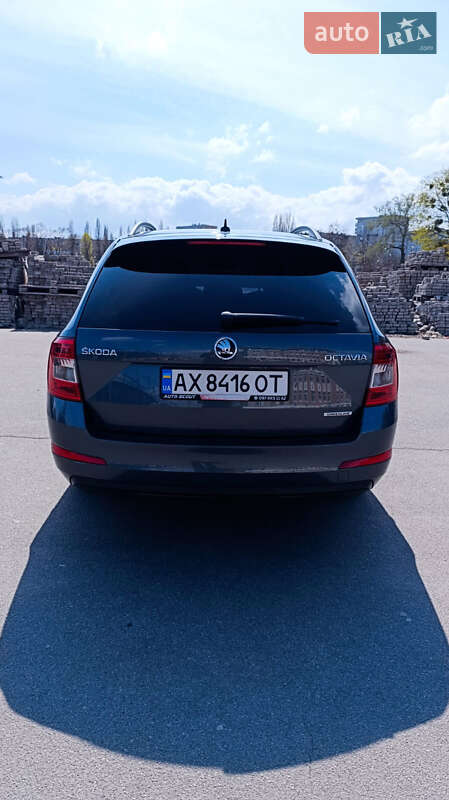 Универсал Skoda Octavia 2015 в Харькове