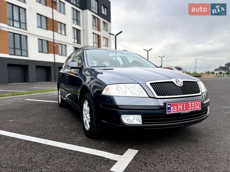 Универсал Skoda Octavia 2007 в Ровно