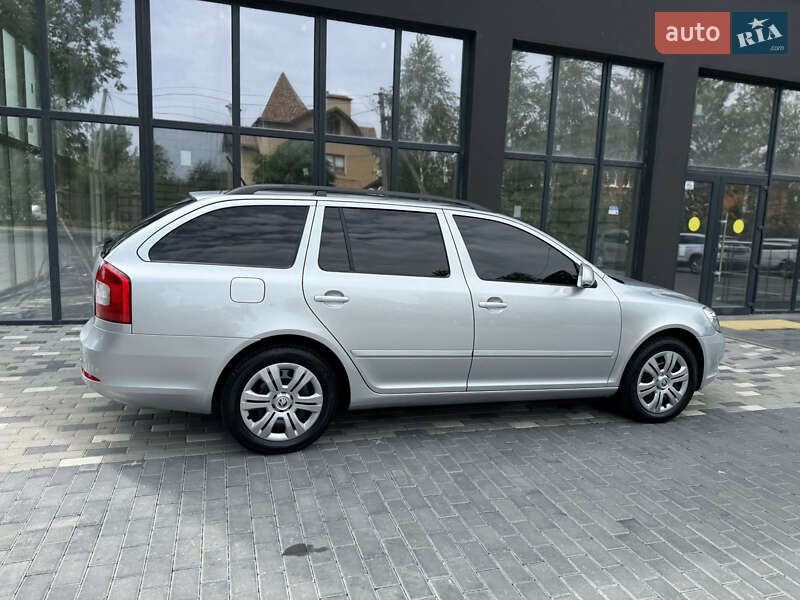 Универсал Skoda Octavia 2010 в Полтаве