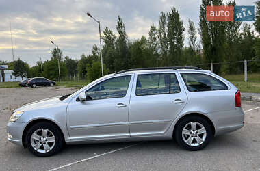 Универсал Skoda Octavia 2011 в 