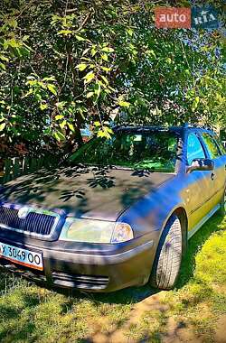 Универсал Skoda Octavia 2002 в 