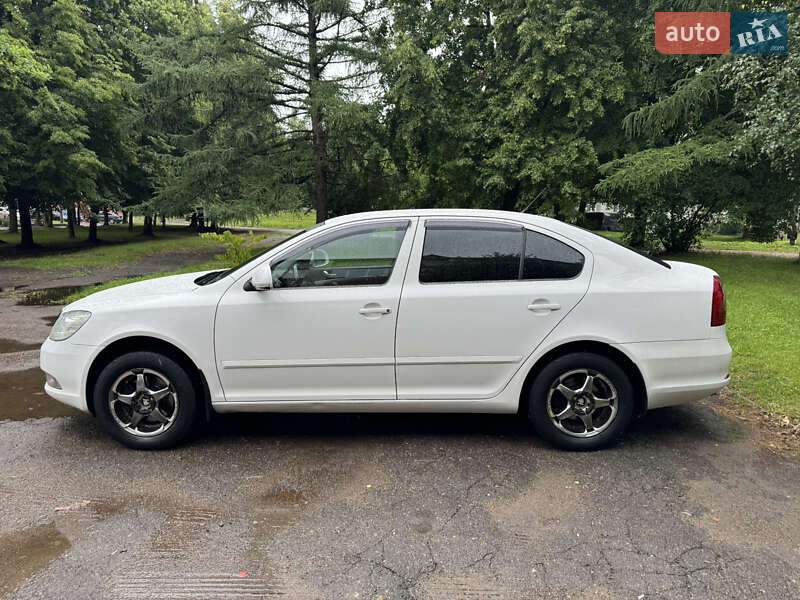 Лифтбек Skoda Octavia 2012 в Львове