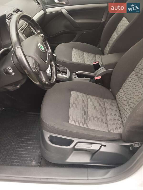 Універсал Skoda Octavia 2013 в Мамаївцах