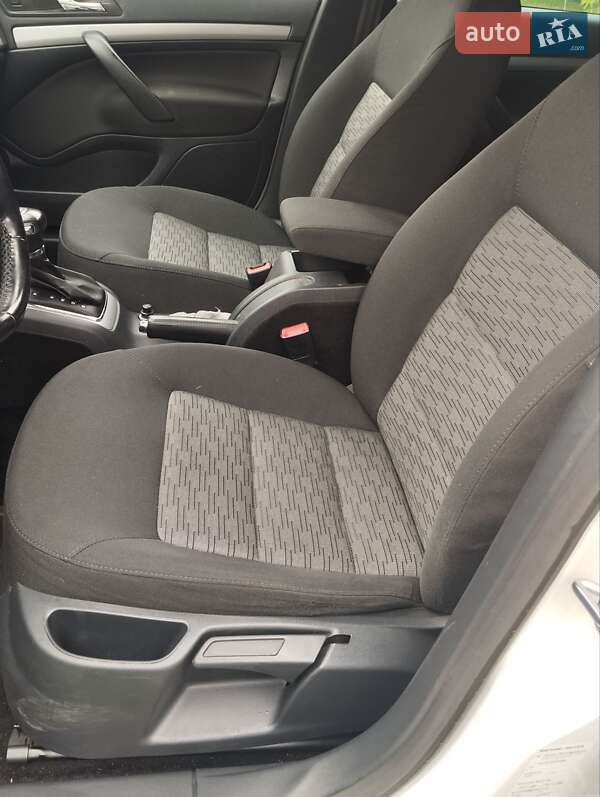 Універсал Skoda Octavia 2013 в Мамаївцах