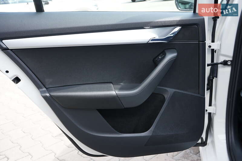 Лифтбек Skoda Octavia 2018 в Житомире
