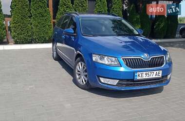 Універсал Skoda Octavia 2013 в Дніпрі