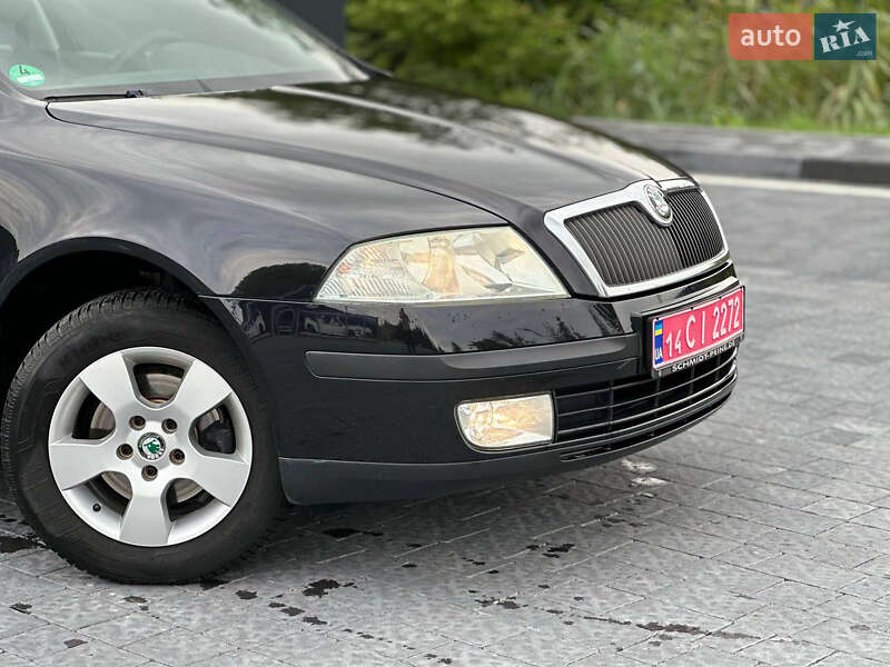 Универсал Skoda Octavia 2005 в Самборе
