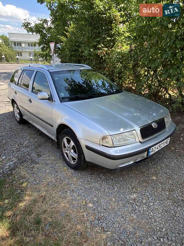 Skoda Octavia 1999