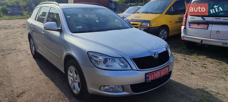 Универсал Skoda Octavia 2012 в Луцке