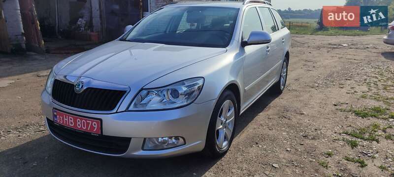 Универсал Skoda Octavia 2012 в Луцке