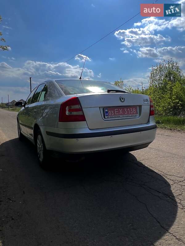 Лифтбек Skoda Octavia 2008 в Житомире