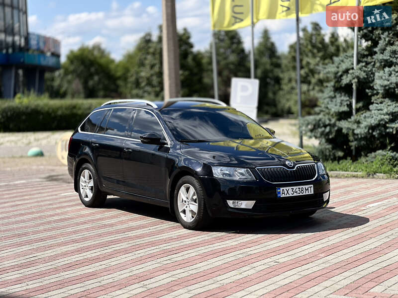 Універсал Skoda Octavia 2015 в Харкові