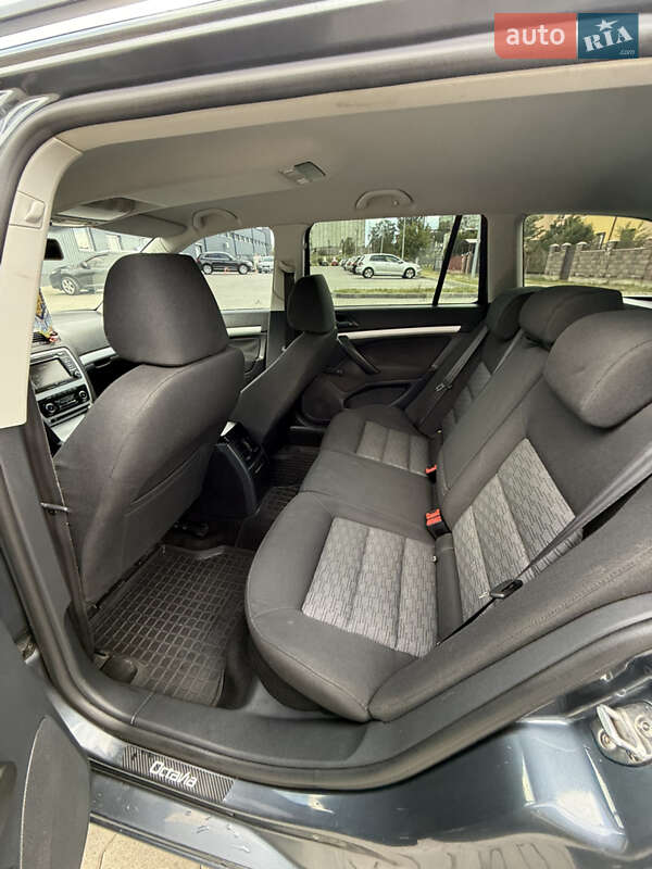 Универсал Skoda Octavia 2009 в Стрые