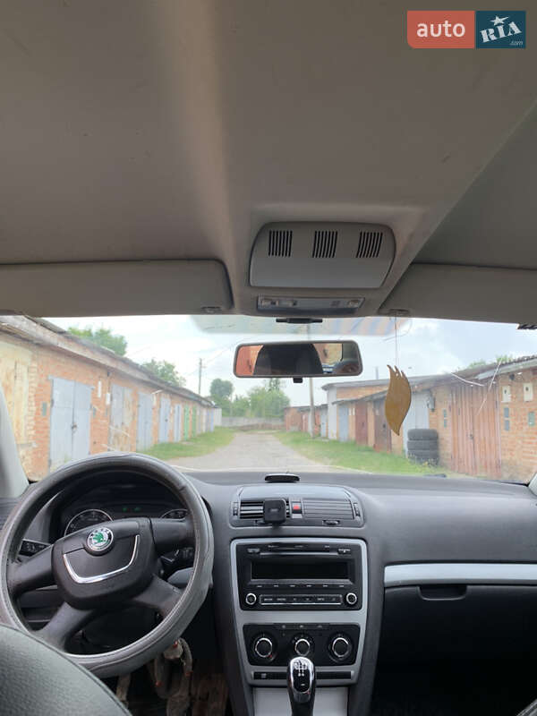 Универсал Skoda Octavia 2012 в Переяславе