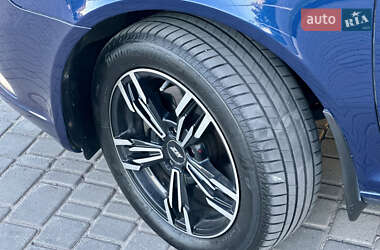 Универсал Skoda Octavia 2011 в 