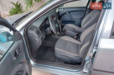 Универсал Skoda Octavia 2004 в 