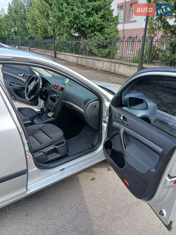 Лифтбек Skoda Octavia 2005 в Виннице