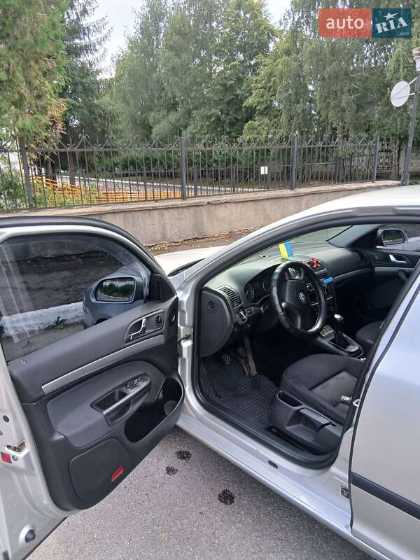 Лифтбек Skoda Octavia 2005 в Виннице