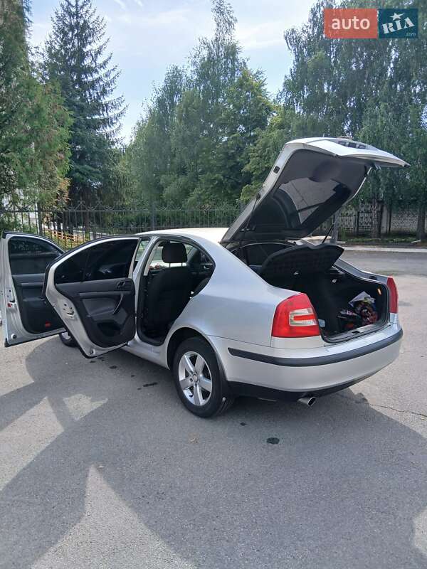 Лифтбек Skoda Octavia 2005 в Виннице